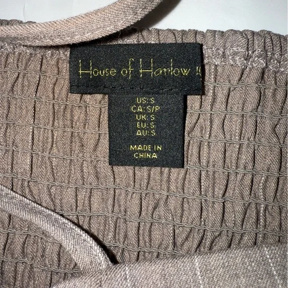 NWT House of Harlow 1960 Office Siren Taupe Pinstripe  Crop Top Small - Picture 5 of 6